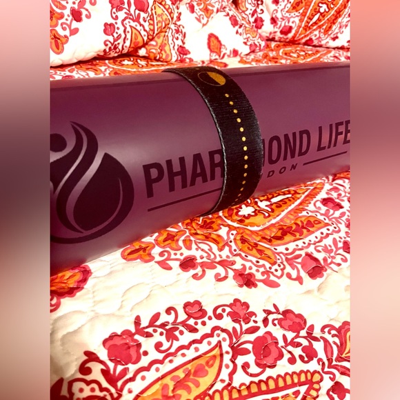 Pharamond Life Terra Grip Yoga Mat Plum and Tote - Picture 2 of 9